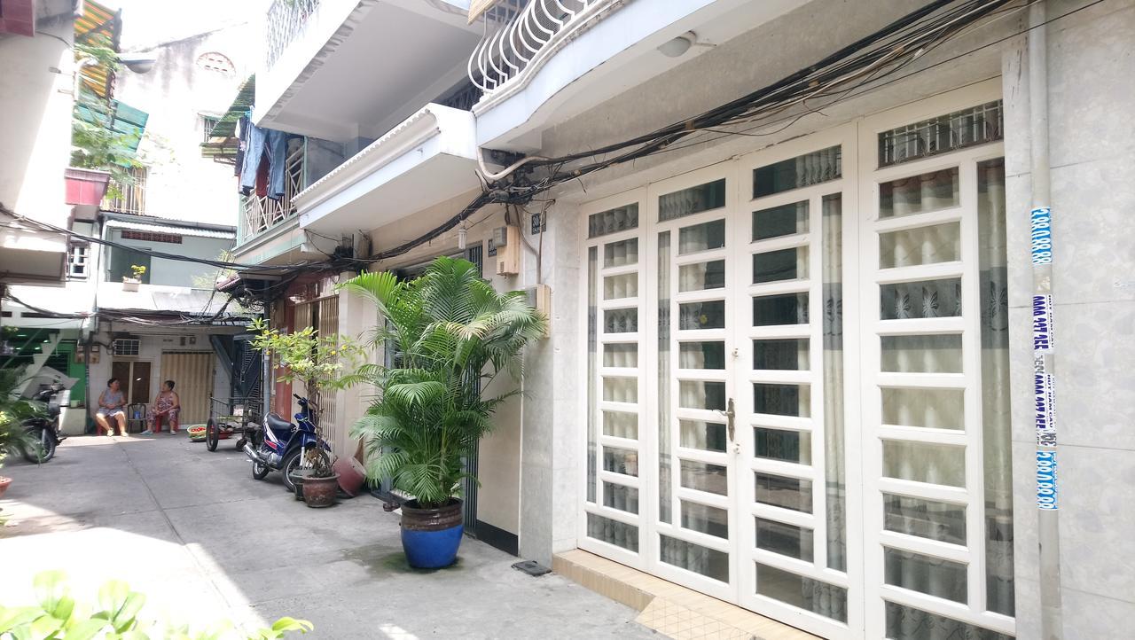 Thuy Huong Homestay Ho Chi Minh City Exterior photo